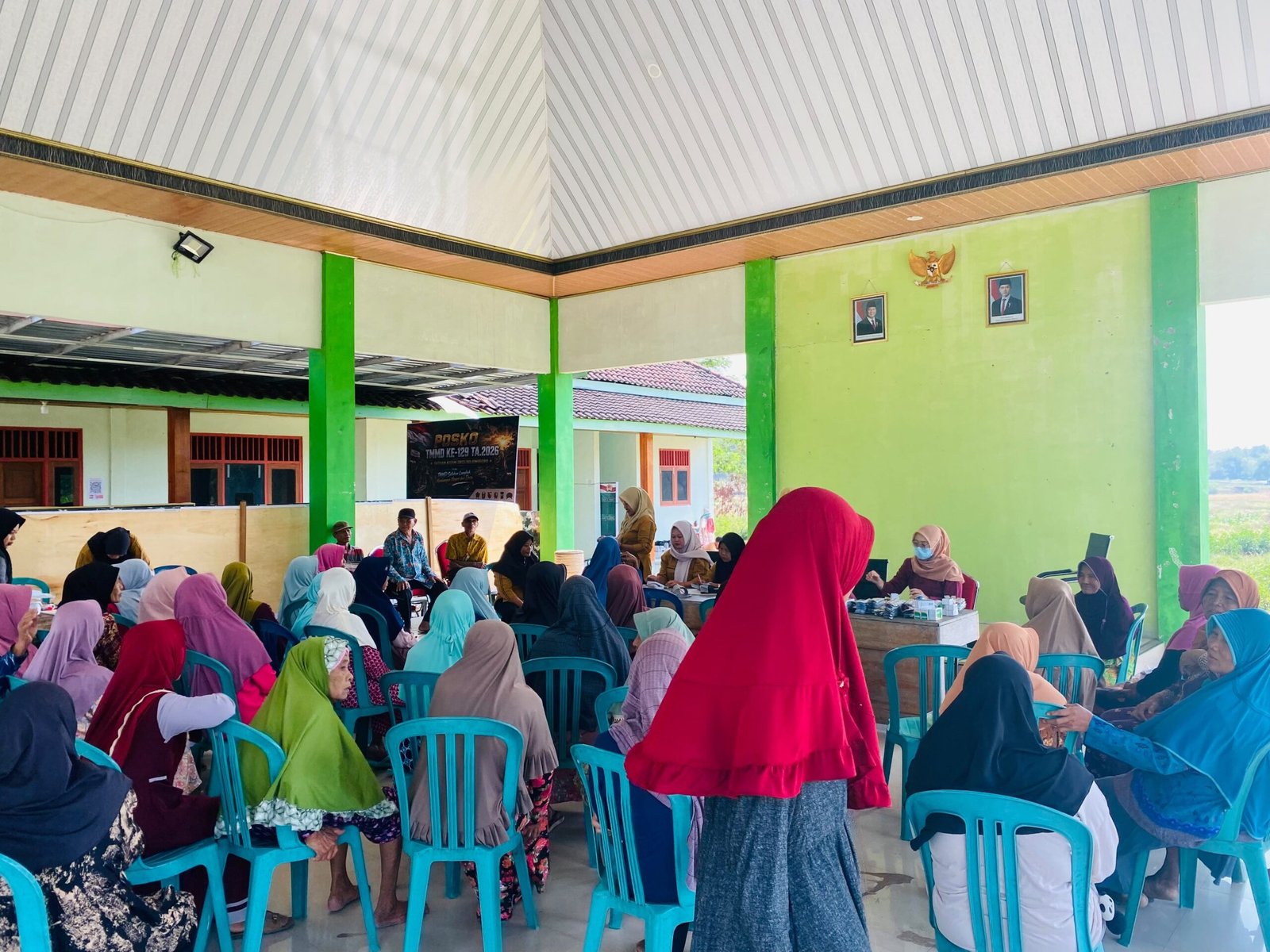 Posyandu Lansia Meriahkan Kegiatan Nonfisik TMMD Ke-129 di Desa Kesongo