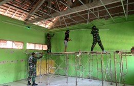 Ciptakan Lingkungan Belajar yang Layak, TMMD 129 Bojonegoro Rehab Ruang Kelas SD Kesongo