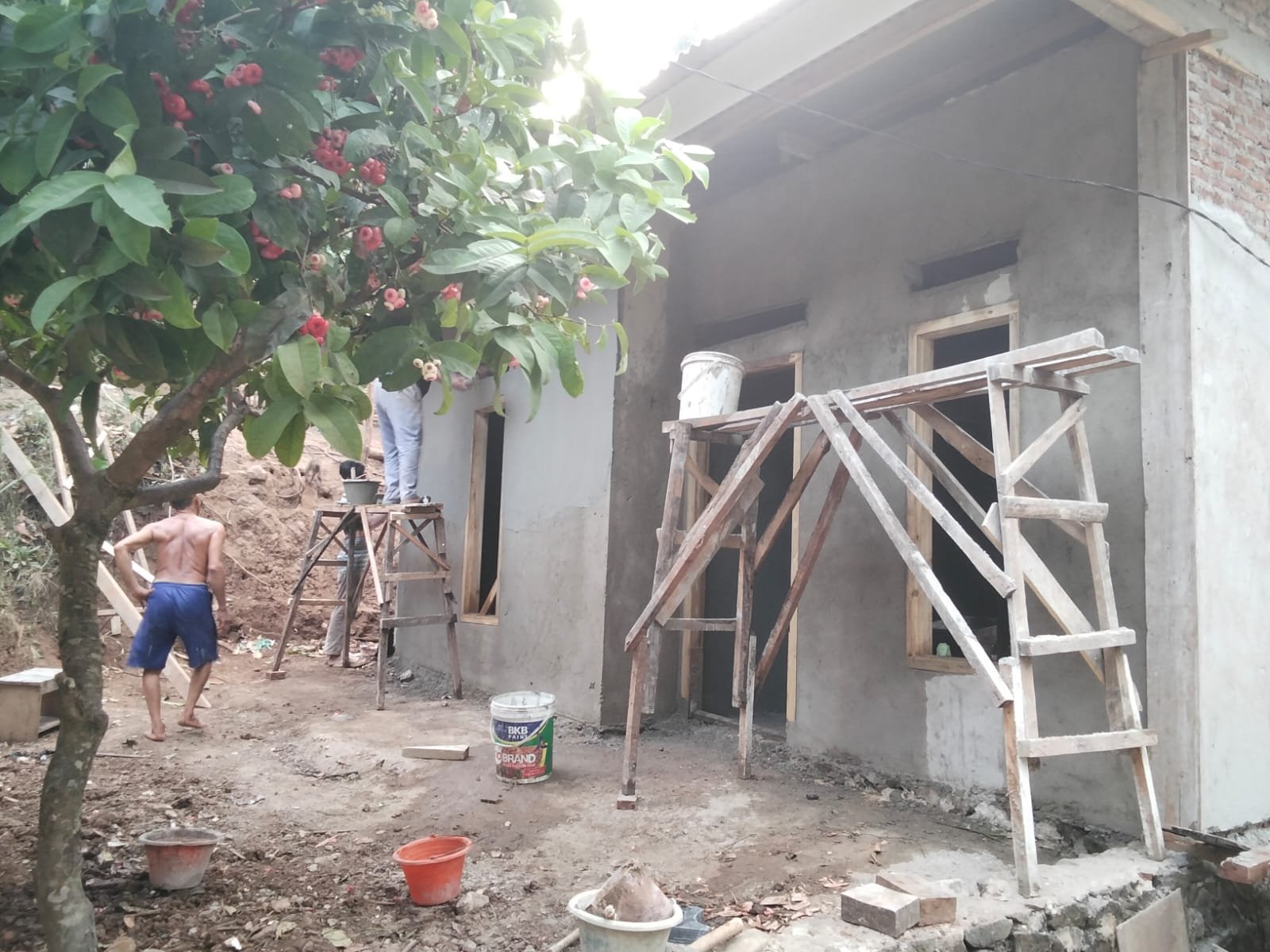 TMMD Ke-129 Kodim 0410/KBL Bangun Harapan Baru, Rumah Bapak Syahrul Kini Berubah Menjadi Hunian Layak