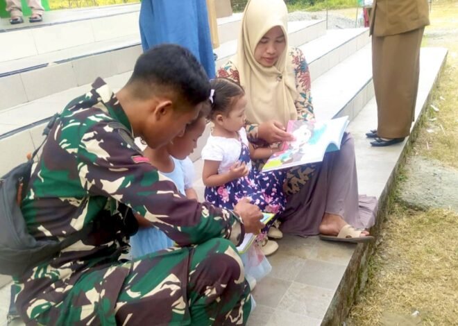 Menyemai Benih-Benih Kecerdasan: Ketika Satgas TMMD 129 Bojonegoro Membuka ‘Jendela Dunia’ Anak-Anak Kesongo