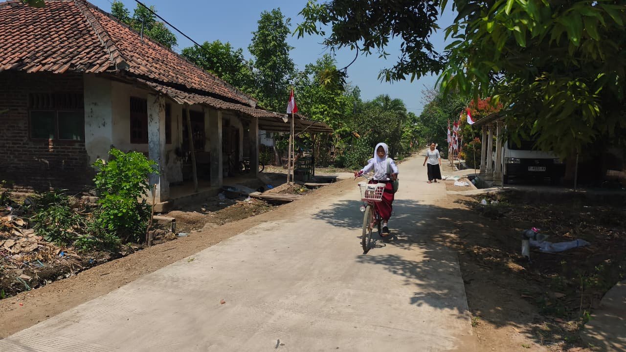 Wujud Nyata Kemanunggalan TNI dan Rakyat, Jalan Rabat Beton TMMD ke-129 Rampung 100 Persen