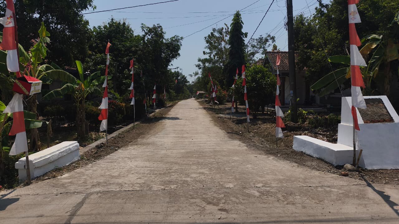 Sasaran Utama TMMD ke-129 Kodim 0620/Kab. Cirebon Tuntas, Jalan Rabat Beton Desa Luwung Kencana Selesai 100%