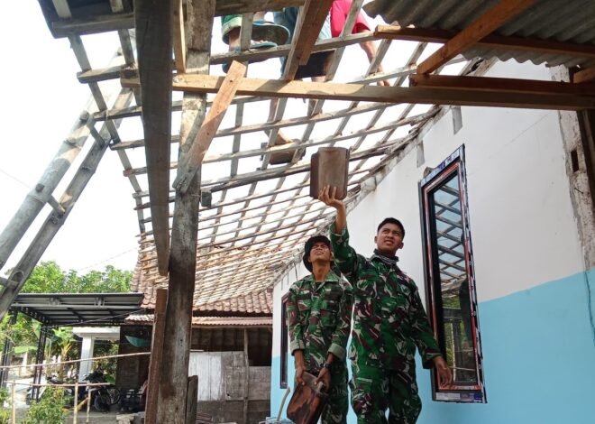 Merajut Harapan di Bawah Atap Baru: Sentuhan Hangat Satgas TMMD 129 Bojonegoro untuk Rumah Pak Ladi