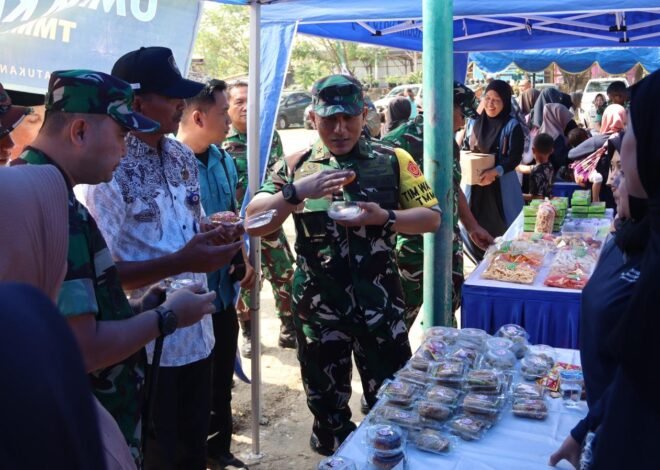 Tim Wasev TMMD 129 Bojonegoro Borong dan Bangkitkan UMKM Lokal