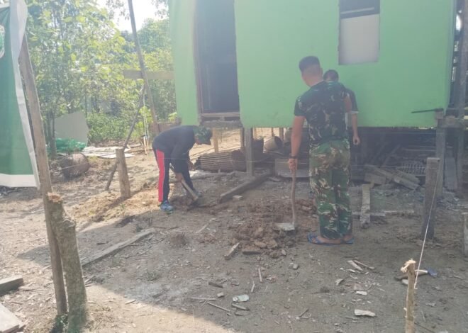 Dari Rumah Tak Layak Huni Menuju Hunian Nyaman, Satgas TMMD Sempurnakan Teras Rumah Ibu Yustina