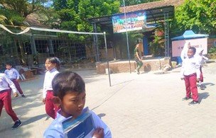 TMMD 129 Bojonegoro: TNI Membangun Infrastruktur, Sekaligus Menanam Karakter