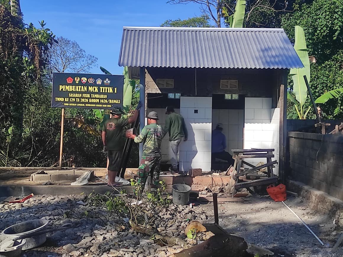 TMMD Ke-129 Bangli Fokus Jaga Kualitas Pembangunan MCK Meski Pekerjaan Terus Dipercepat