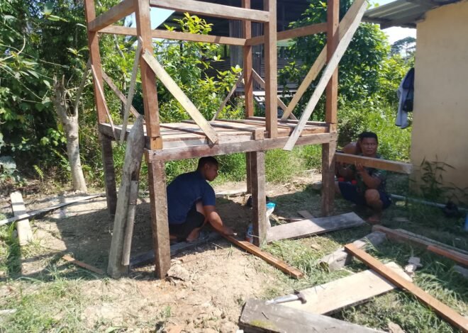 TNI dan Warga Kompak Dirikan Kerangka MCK Masjid Al-Hidayah, Gotong Royong Jadi Kekuatan