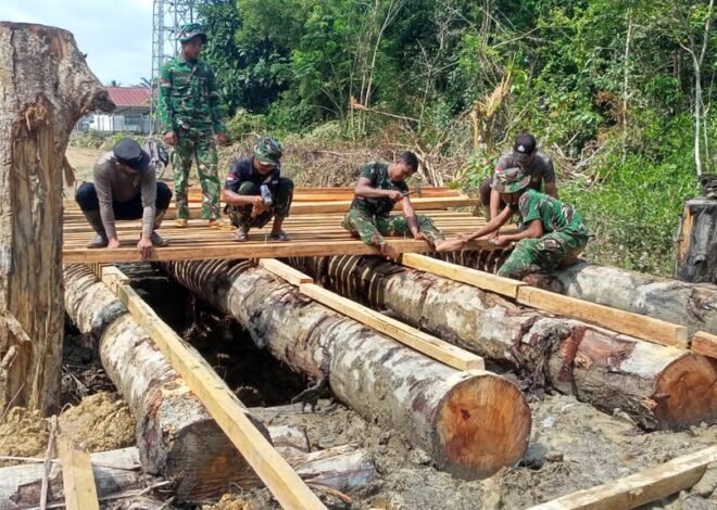 TNI-Polri dan Warga Kompak, Pembangunan Jembatan Danau Belatung Terus Dikebut
