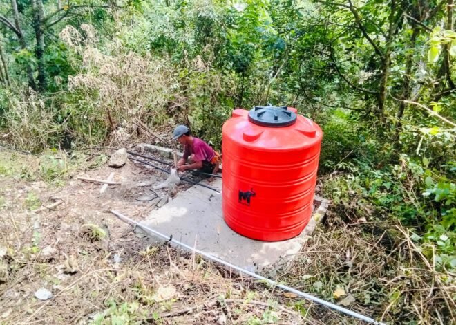 Dukung Ketersediaan Air Bersih, Satgas TMMD Ke-129 Kodim 1407/Bone Bangun Dudukan Tandon di Dusun Pattuku