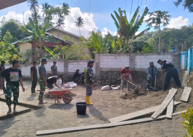 Peduli Fasilitas Ibadah, Satgas TMMD Ke-129 Kodim 1407/Bone Bersama Warga Benahi Halaman Masjid