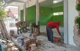 Jadikan Sekolah Impian: Satgas TMMD 129 Bojonegoro Pacu Renovasi SDN Kesongo 1