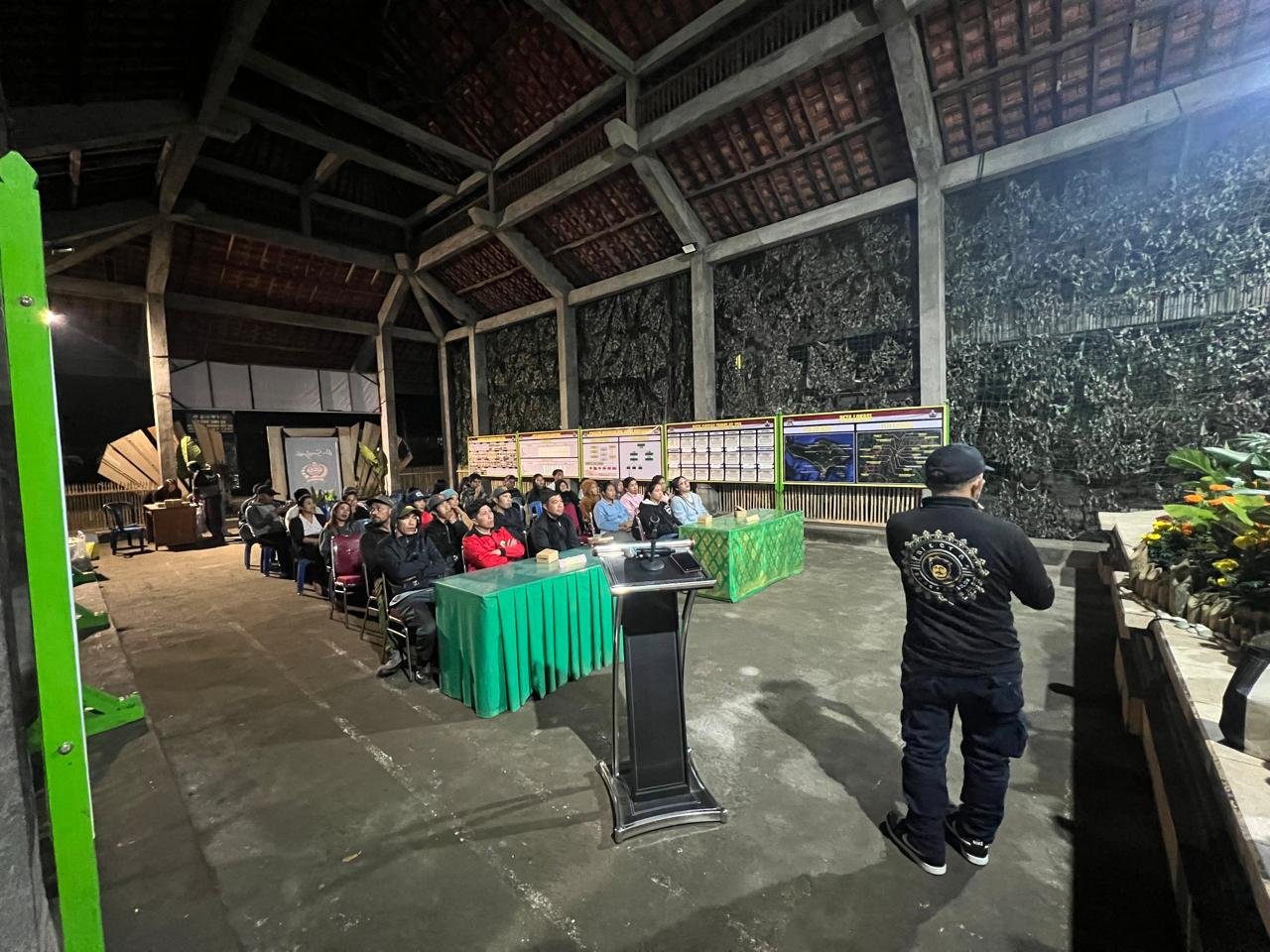 Bukan Sekadar Bangun Infrastruktur, TMMD ke-129 Tingkatkan Wawasan Warga soal Hama Lalat