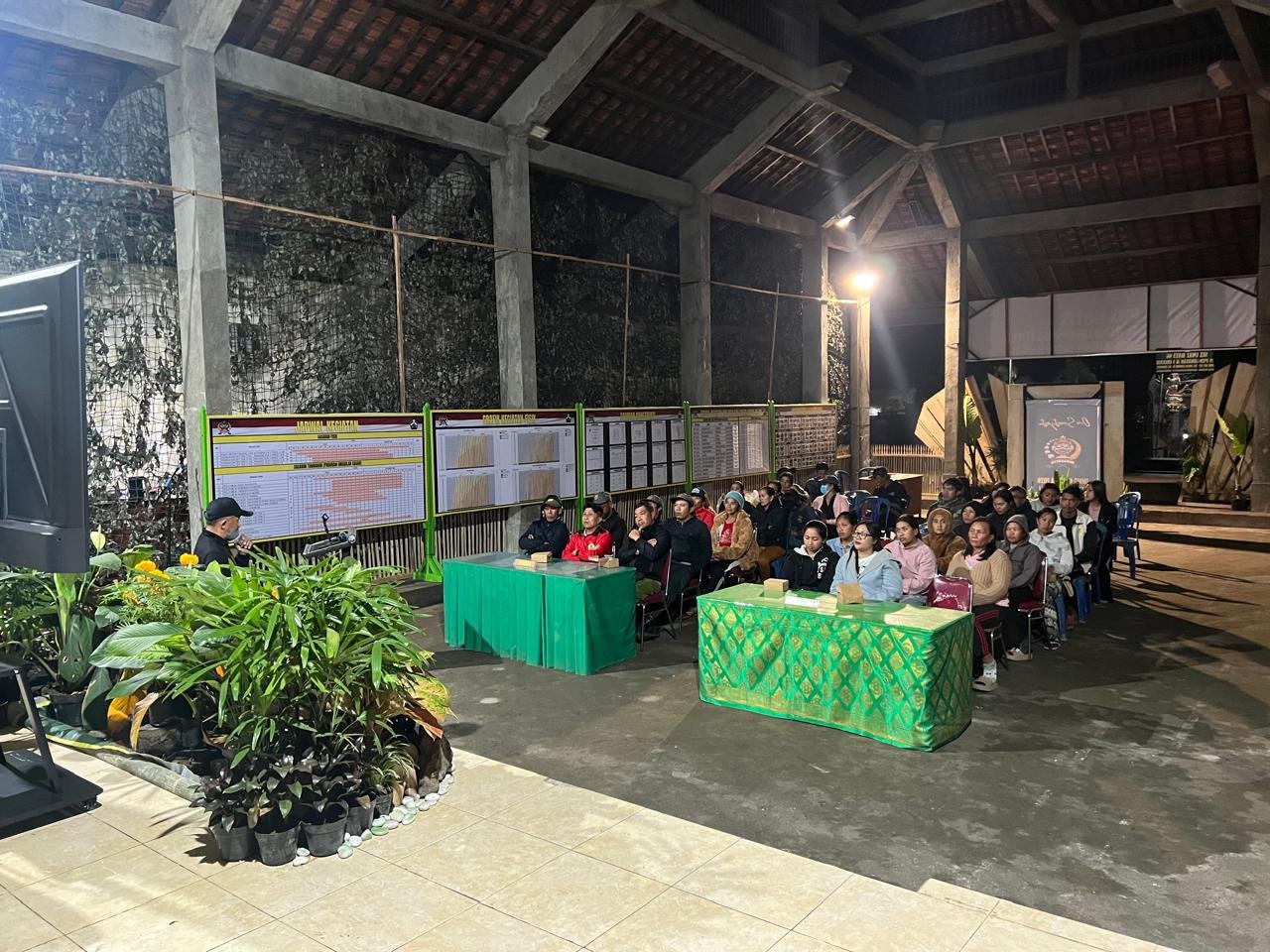 Edukasi Pengendalian Lalat, Langkah TMMD Bangli Dukung Pertanian Ramah Lingkungan