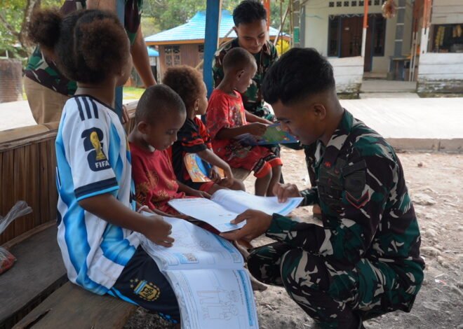 Kedekatan TNI dan Anak-Anak dalam TMMD Ke-129