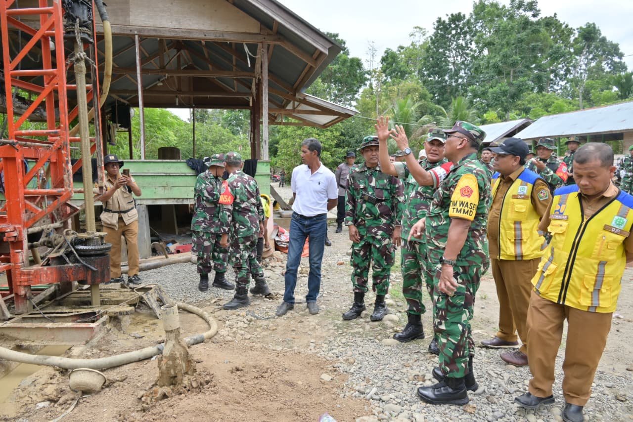 Tinjau TMMD Ke-129 Kodim 0102/Pidie, Tim Wasev Apresiasi Sinergi TNI dan Masyarakat