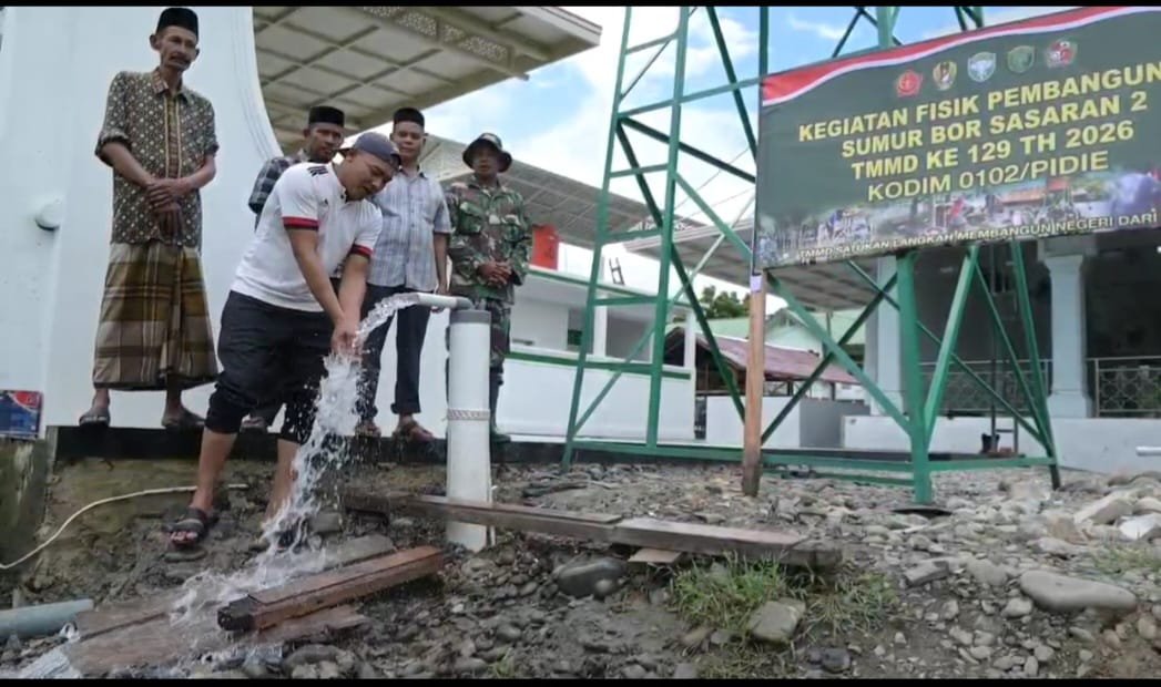 Sumur Bor TMMD Ke-129 Kodim 0102/Pidie Rampung, Warga Lhok Panah Kini Nikmati Air Bersih