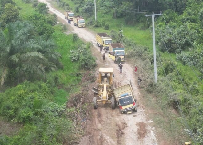 Satgas TMMD ke-129 Kodim 0313/KPR Tingkatkan Akses Jalan di Pangkalan Terap
