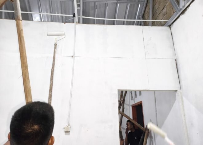 Bukan Sekadar Dinding, Plesteran Kamar Mandi RTLH Jadi Upaya Satgas TMMD Ciptakan Sanitasi Sehat
