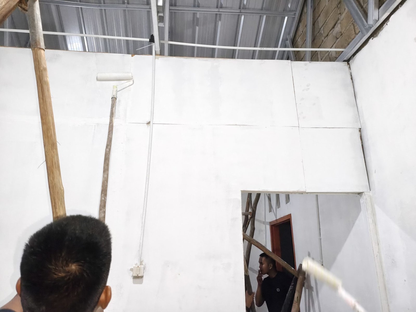 Bukan Sekadar Dinding, Plesteran Kamar Mandi RTLH Jadi Upaya Satgas TMMD Ciptakan Sanitasi Sehat