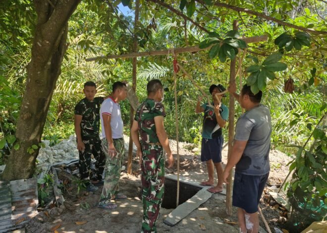 TNI dan Warga Bahu-Membahu Gali Sumur, Lengkapi Hunian Layak Program TMMD Bangka