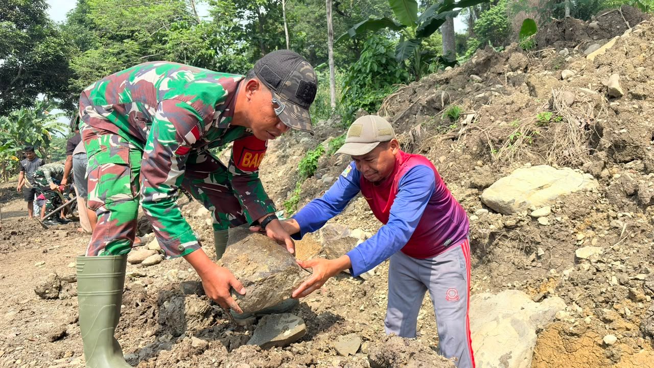 Dari Rumah hingga Jalan, TMMD 129 Tinggalkan Harapan Baru bagi Warga Perbatasan