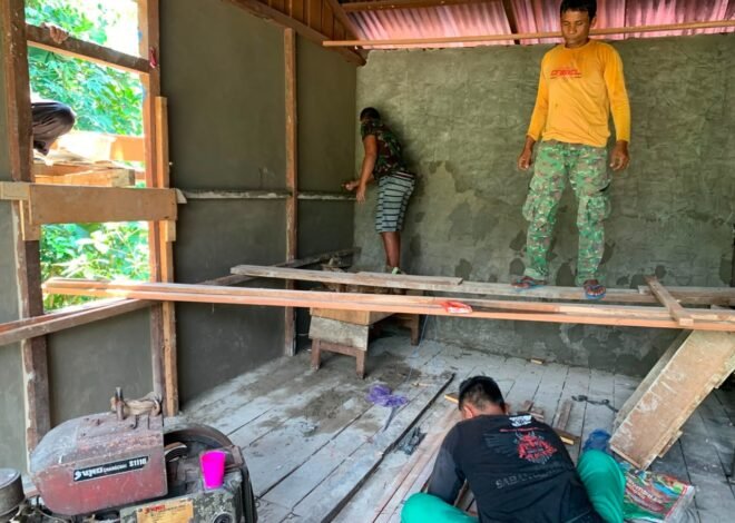 Wujudkan Hunian Lebih Layak, Satgas TMMD ke-129 Kodim 1206/Putussibau Genjot Rehabilitasi RTLH