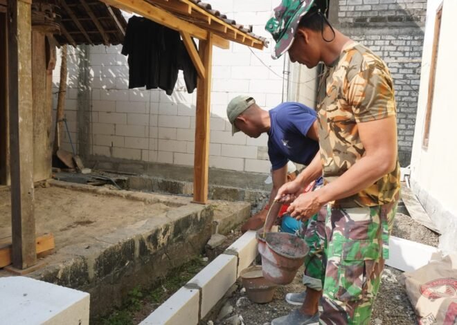 Sentuhan Presisi Prajurit Kodim 0812/Lamongan: Mengukir Harapan di Dinding RTLH TMMD ke-129