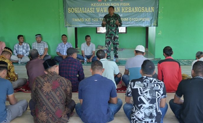 Tak Hanya Bangun Infrastruktur, Satgas TMMD Ke-129 Kodim 0102/Pidie Tanamkan Wawasan Kebangsaan kepada Masyarakat