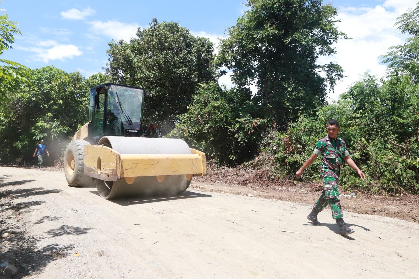Jalan Diperlebar dan Diperkeras, Progres TMMD 129 Capai 93 Persen