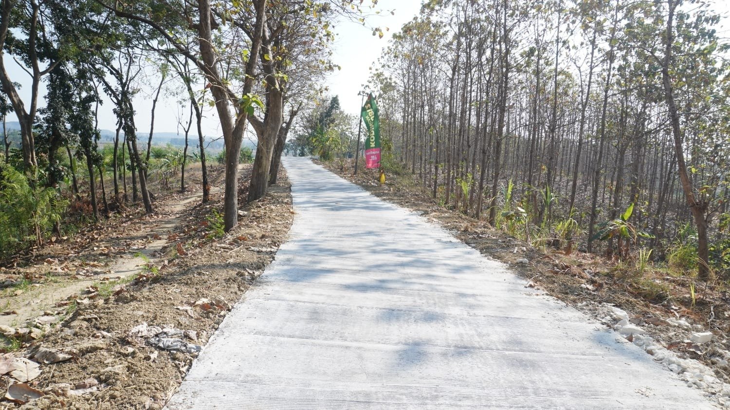 Mulusnya Akses Ekonomi Desa: Tuntasnya Rabat Beton TMMD 129 Kodim 0812/Lamongan Sambung Harapan Warga Tlemang