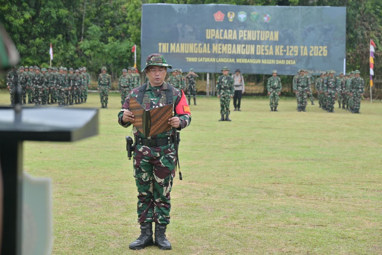 Penutupan TMMD ke-129 Kodim 0102/Pidie, TNI Serahkan Hasil Pembangunan dan Bantuan kepada Warga