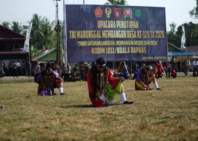 Kuda Lumping Semarakkan Penutupan TMMD Ke-129 di Kapuas