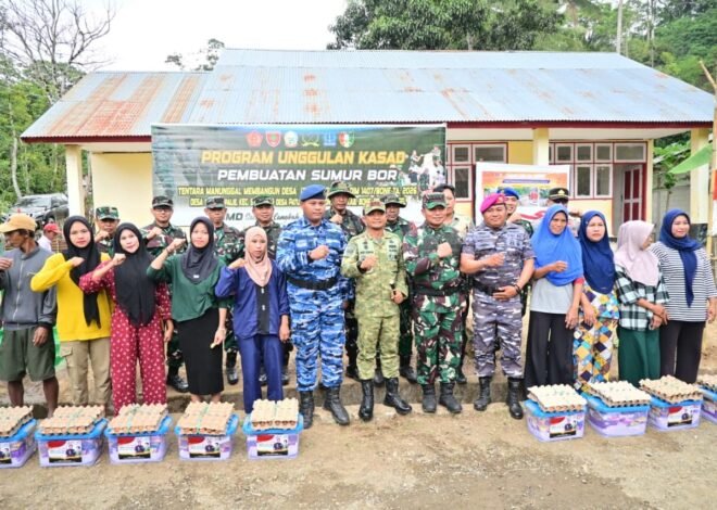 Kodim 1407/Bone Salurkan Bantuan Sembako, Warnai Rangkaian Penutupan TMMD Ke 129
