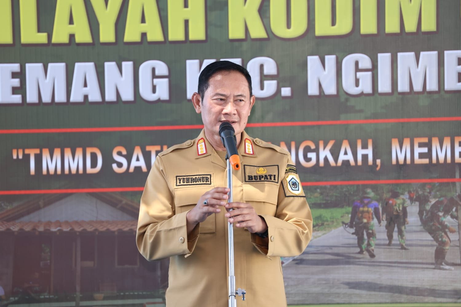 Bupati Yuhronur Efendi Ungkap Kepuasan Pasca TMMD 129 di Lamongan