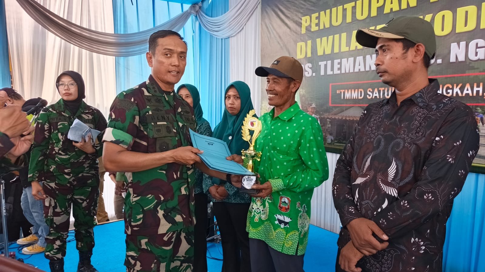 Piala Dansatgas TMMD 129: Apresiasi Kolonel Arm Beny untuk Kejuaraan Voli Desa Tlemang