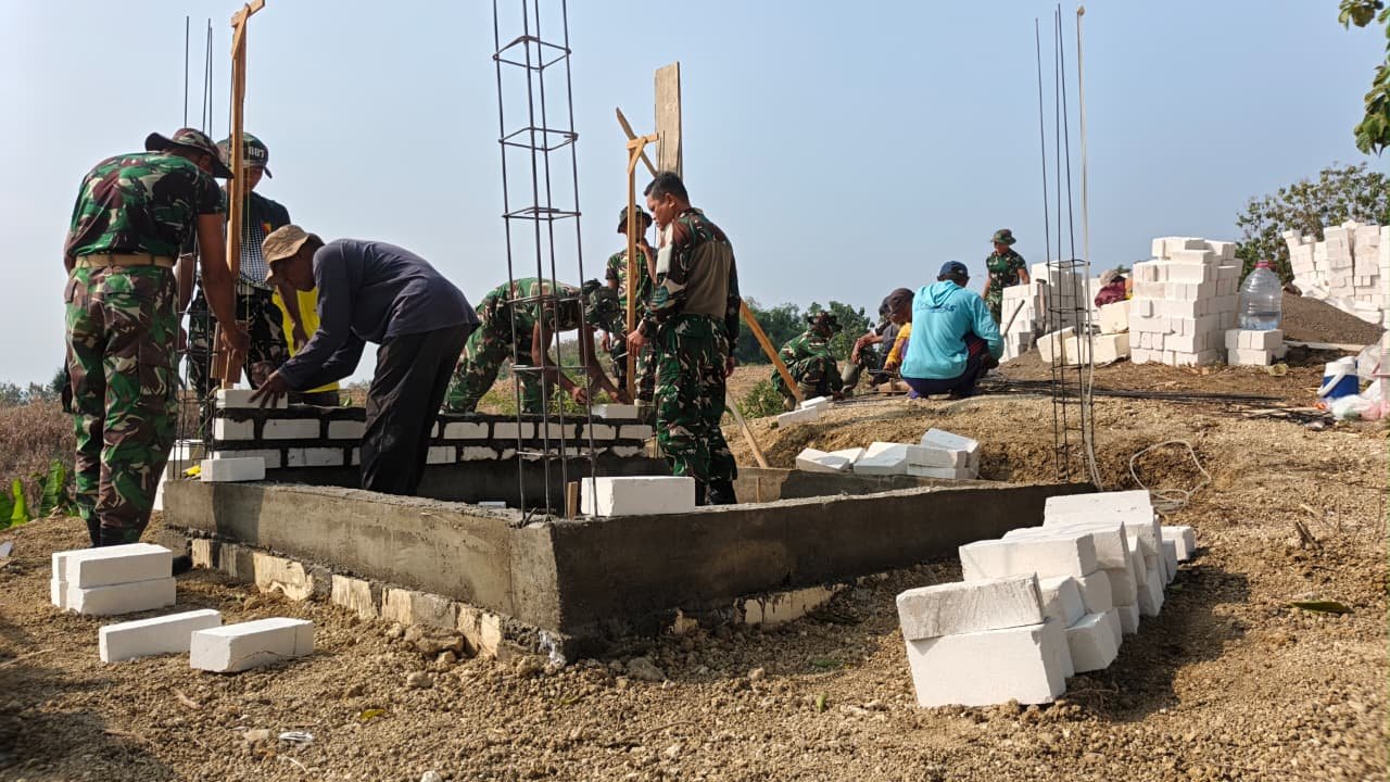Pondasi Kokoh Mulai Terbangun, Tandon Air TMMD 129 Siap Alirkan Sumber Kehidupan dari Dusun Tlemang ke Dusun Bakon