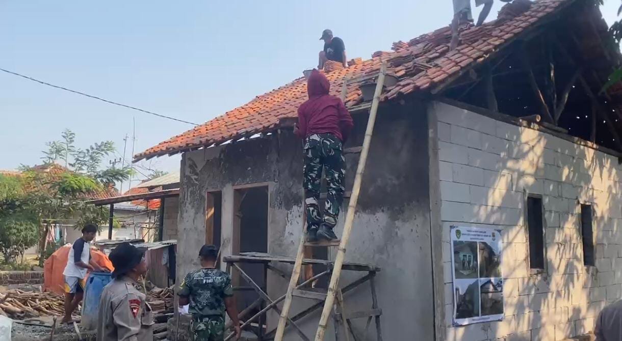 Kolaborasi Tanpa Batas, TNI-Polri dan Masyarakat Bersatu Wujudkan Pembangunan Melalui TMMD ke-129 Kodim 0620/Kab. Cirebon