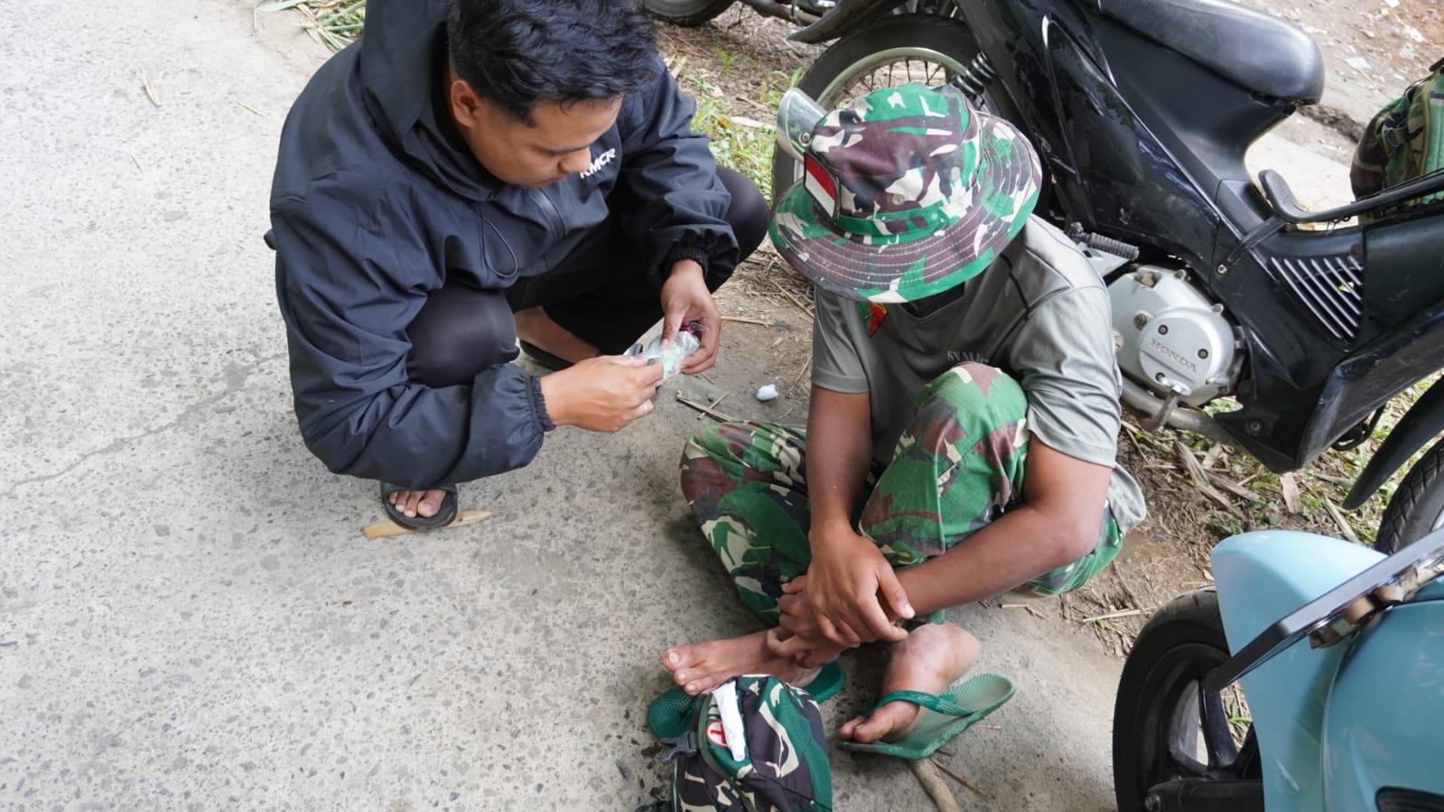 Tim Kesehatan Satgas TMMD Ke-129 Kodim 1626/Bangli Pastikan Kondisi Personel Tetap Prima di Lapangan
