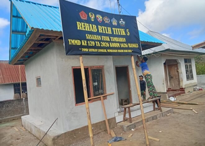 Pemasangan Pelapon Tandai Progres RTLH Bapak Ketut Surija Kian Mendekati Tahap Finishing