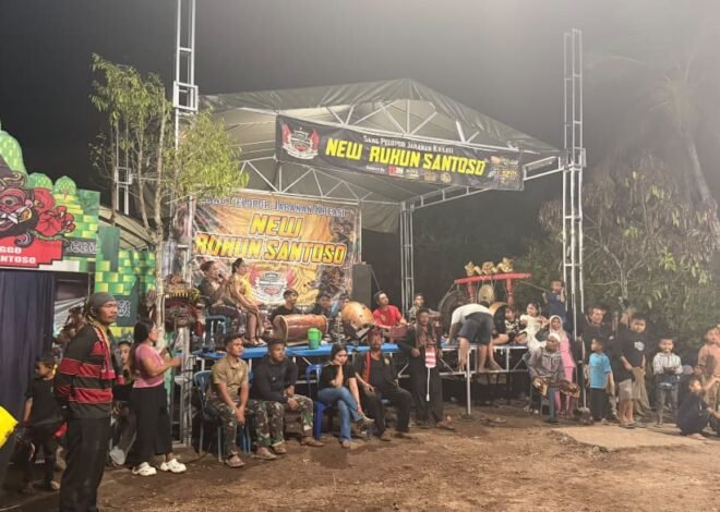Satgas TMMD Ke-129 Pererat Kemanunggalan TNI-Rakyat Melalui Acara Jaranan di Desa Bandaraya