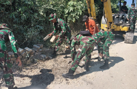 Satgas TMMD 129 Bojonegoro Bergerak, Paving Jalan Dusun Mundu Dibongkar