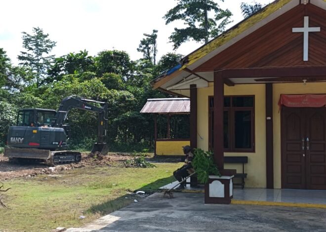 Dukung Pelayanan Umat, Satgas TMMD Ke-129 Kodim 1807/Sorong Selatan Siapkan Lahan Rumah Pastori di Kampung Sesor