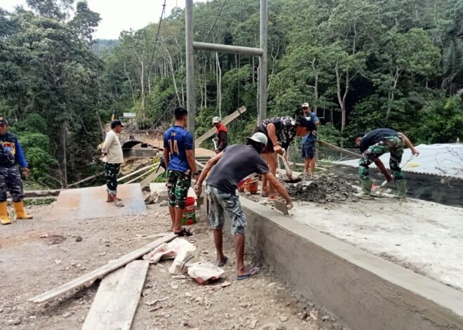 Danki SSK Kapten Inf. Eko S Pimpin Perapian Pondasi Jembatan Gantung TMMD ke-129 Bersama Warga