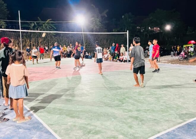 Hidupkan Suasana Malam, Lapangan Voli Karya Satgas TMMD 129 Jadi Hiburan Favorit Warga Desa Tlemang