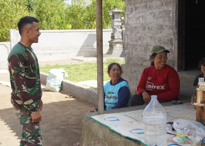 Interaksi Hangat Satgas TMMD dan Warga Perkuat Ikatan Sosial di Desa Sekardadi