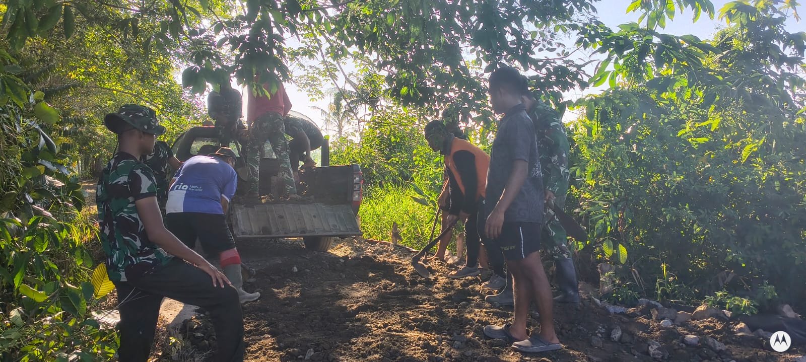Penimbunan Jalan TMMD Ke-129 Masuki Tahap Penting, Infrastruktur Desa Kian Berkualitas