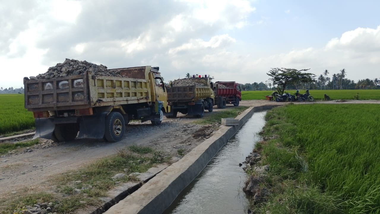 Gaspol Menuju Tuntas, Talud Jalan Tani TMMD Ke-129 Kodim 1404/Pinrang Tembus 73 Persen di Hari Ke-20 Menulis