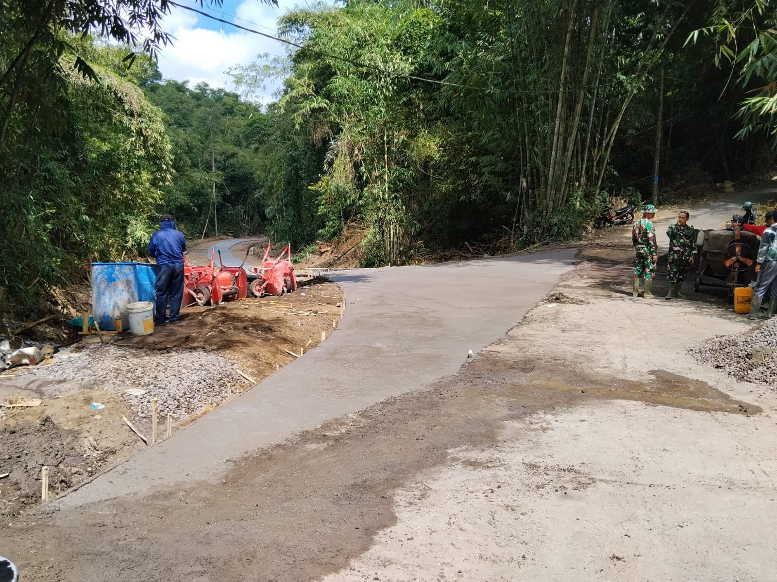 TMMD Ke-129 Bangun Semangat Menyama Braya, Kebersamaan TNI dan Warga Jadi Kekuatan Pembangunan Desa