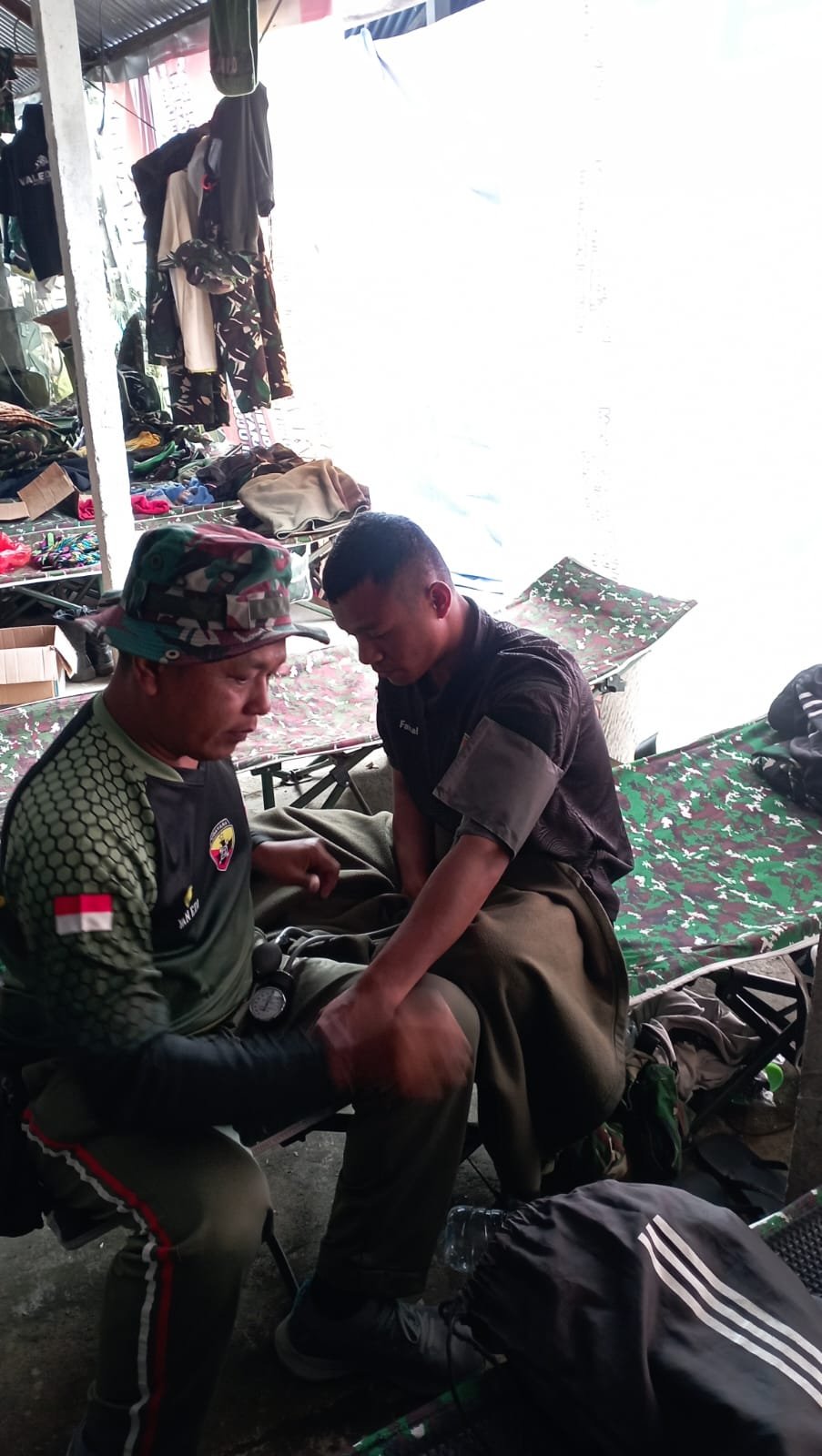 Tim Kesehatan Satgas TMMD Ke-129 Kodim 1626/Bangli Pastikan Personel Tetap Prima Selama Pembangunan
